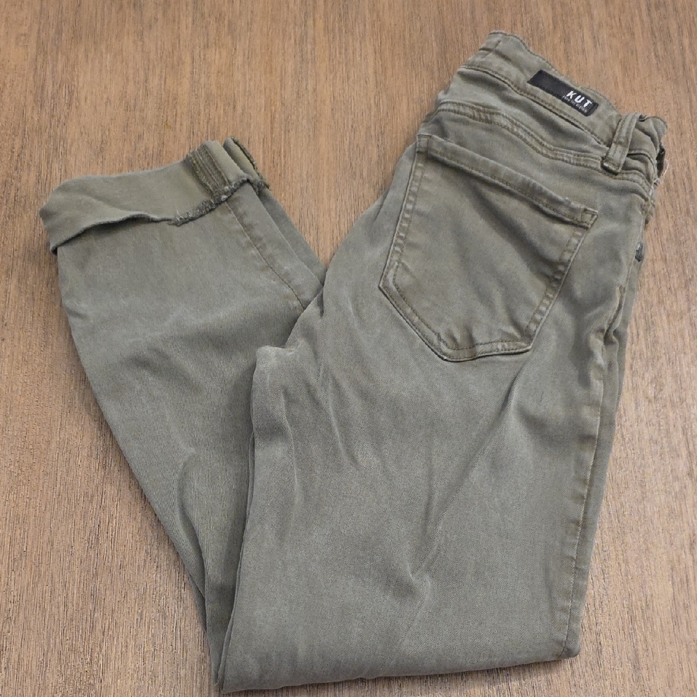 Kut from the Kloth Olive Green Cropped Ankle Jeans